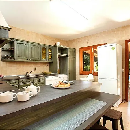 Holiday home Tolle Ferienvilla Barraca Mit Privatem Pool